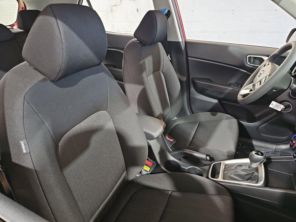 New 2026 Hyundai Venue SE image 10