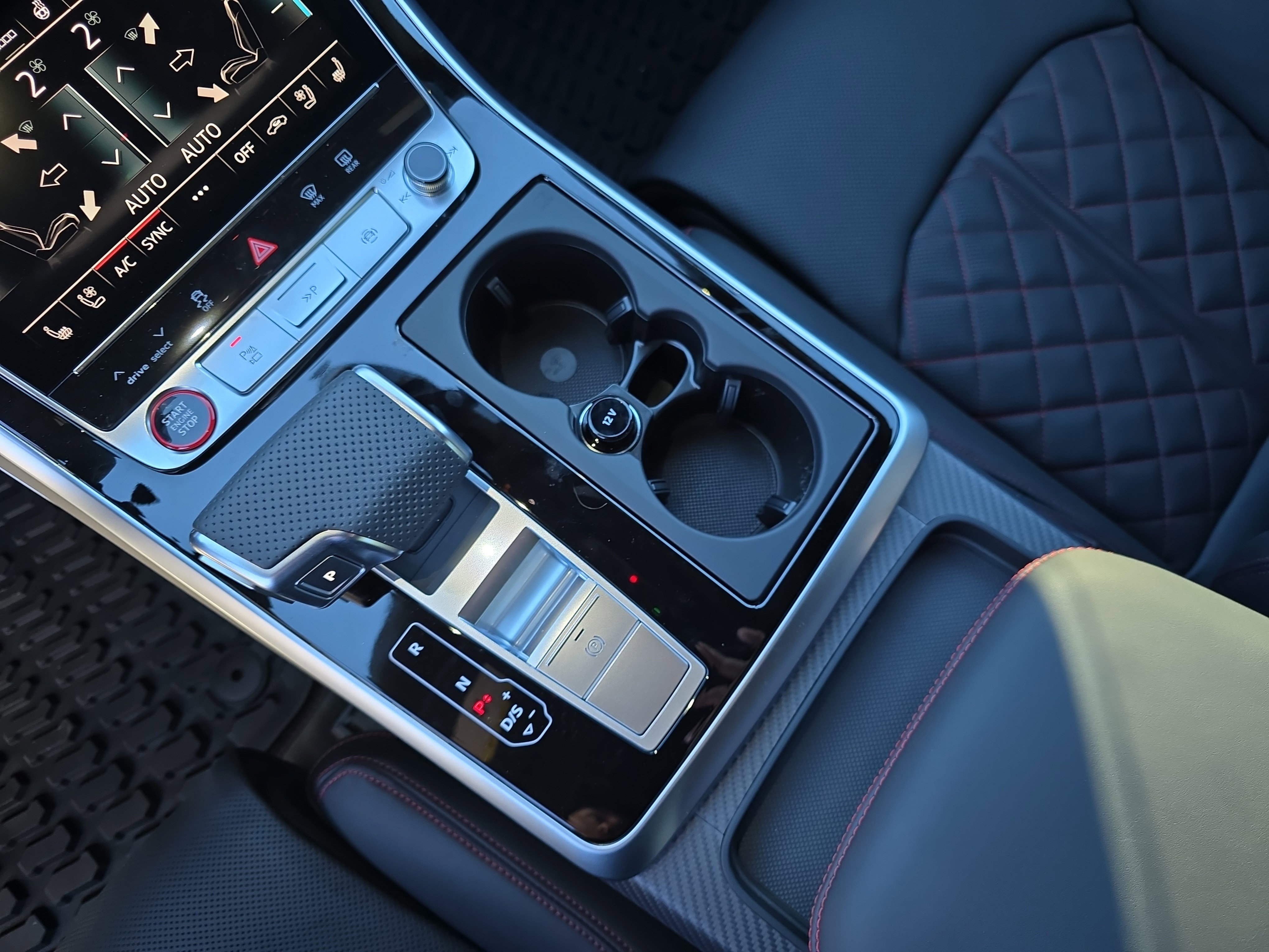 New 2026 Audi SQ8 Prestige image 25