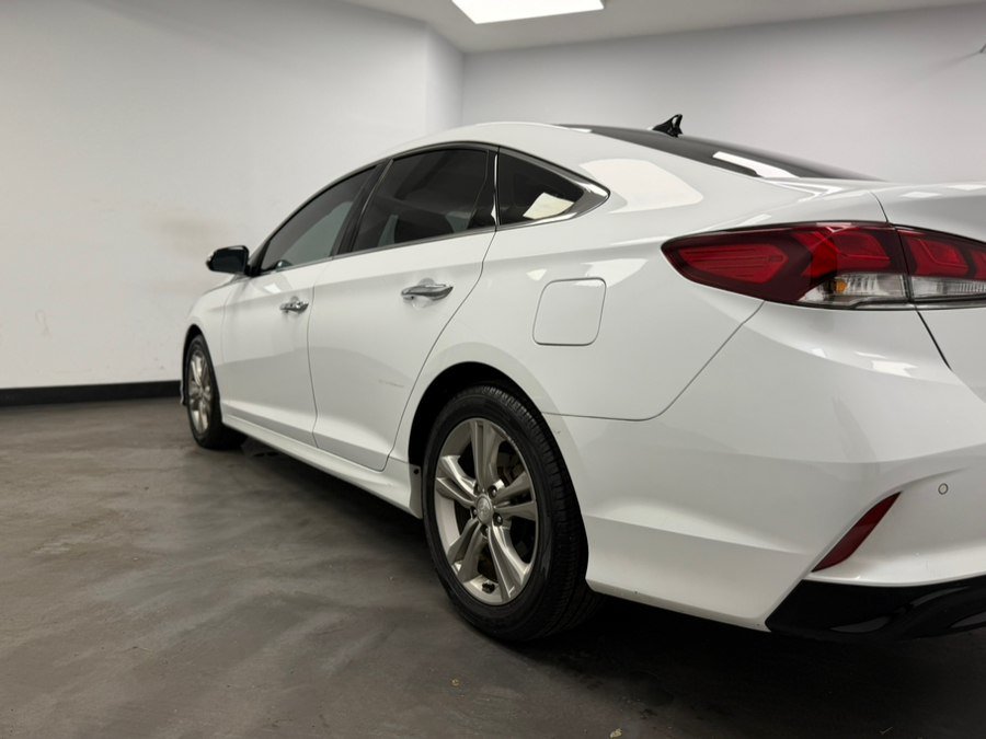 Used 2019 Hyundai Sonata Limited w/ Ultimate Package 04 FWD image 20