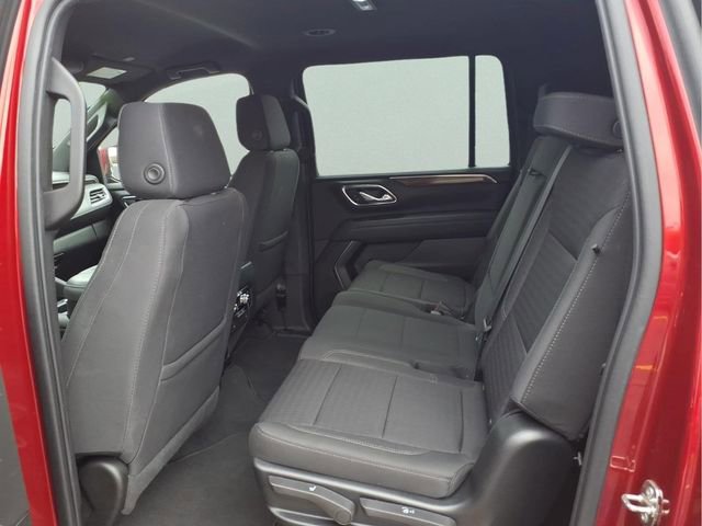 Used 2022 GMC Yukon XL SLE w/ Gmc Pro Safety Plus Package AWD/4WD image 8