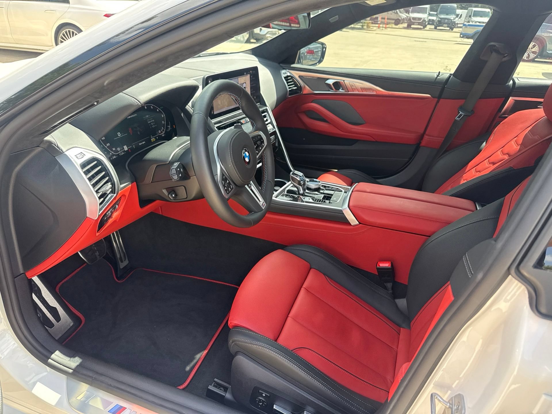 Used 2026 BMW M850i xDrive AWD/4WD image 9