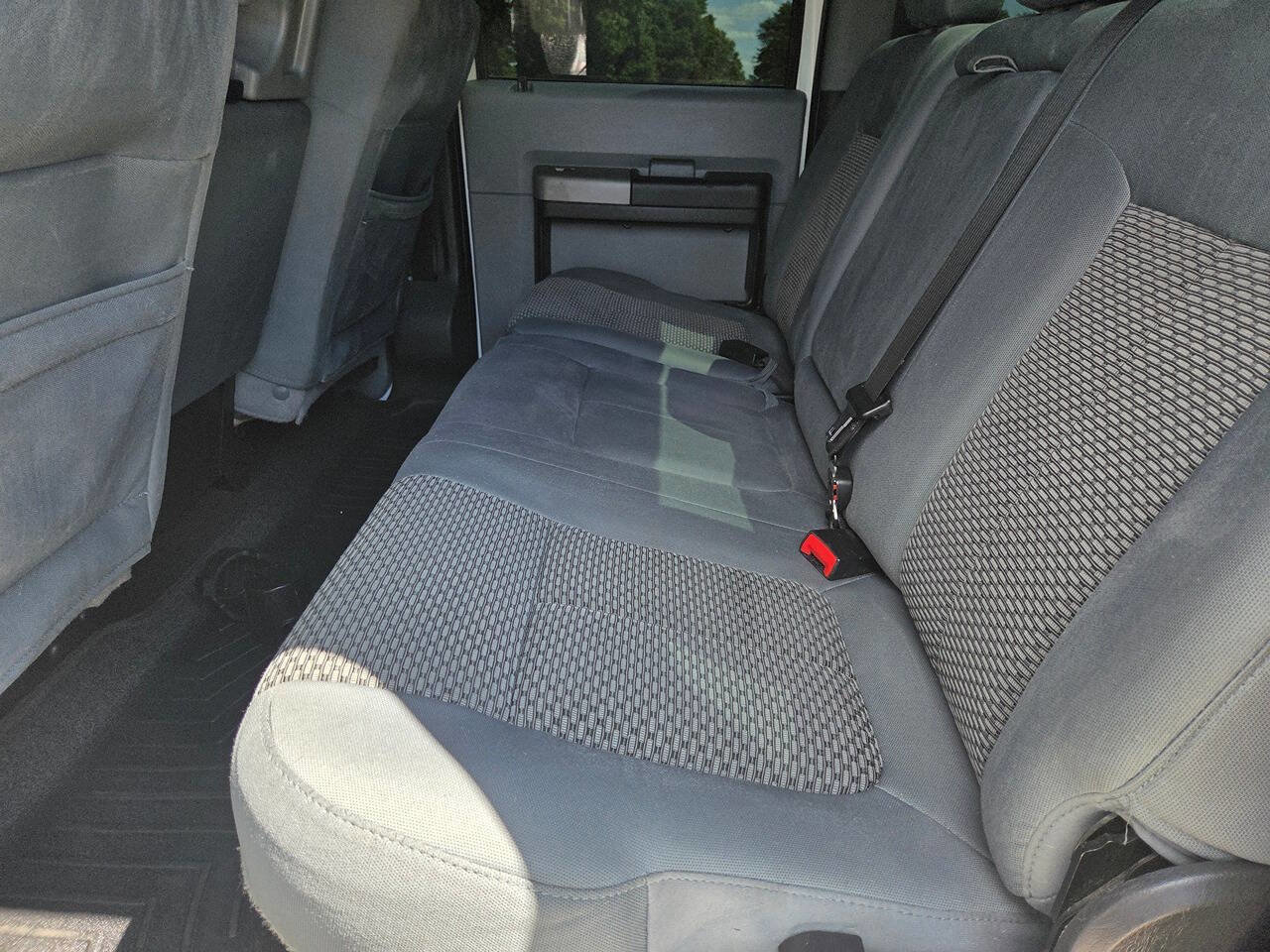Used 2015 Ford F250 XLT w/ XLT Value Package AWD/4WD image 13