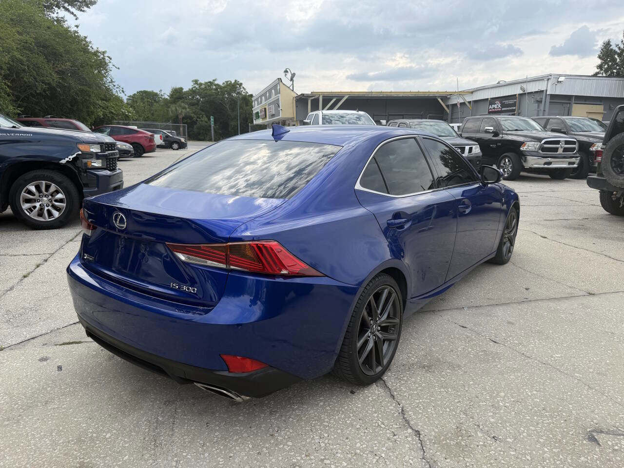Used 2018 Lexus IS 300 F Sport w/ F Sport Package RWD image 6