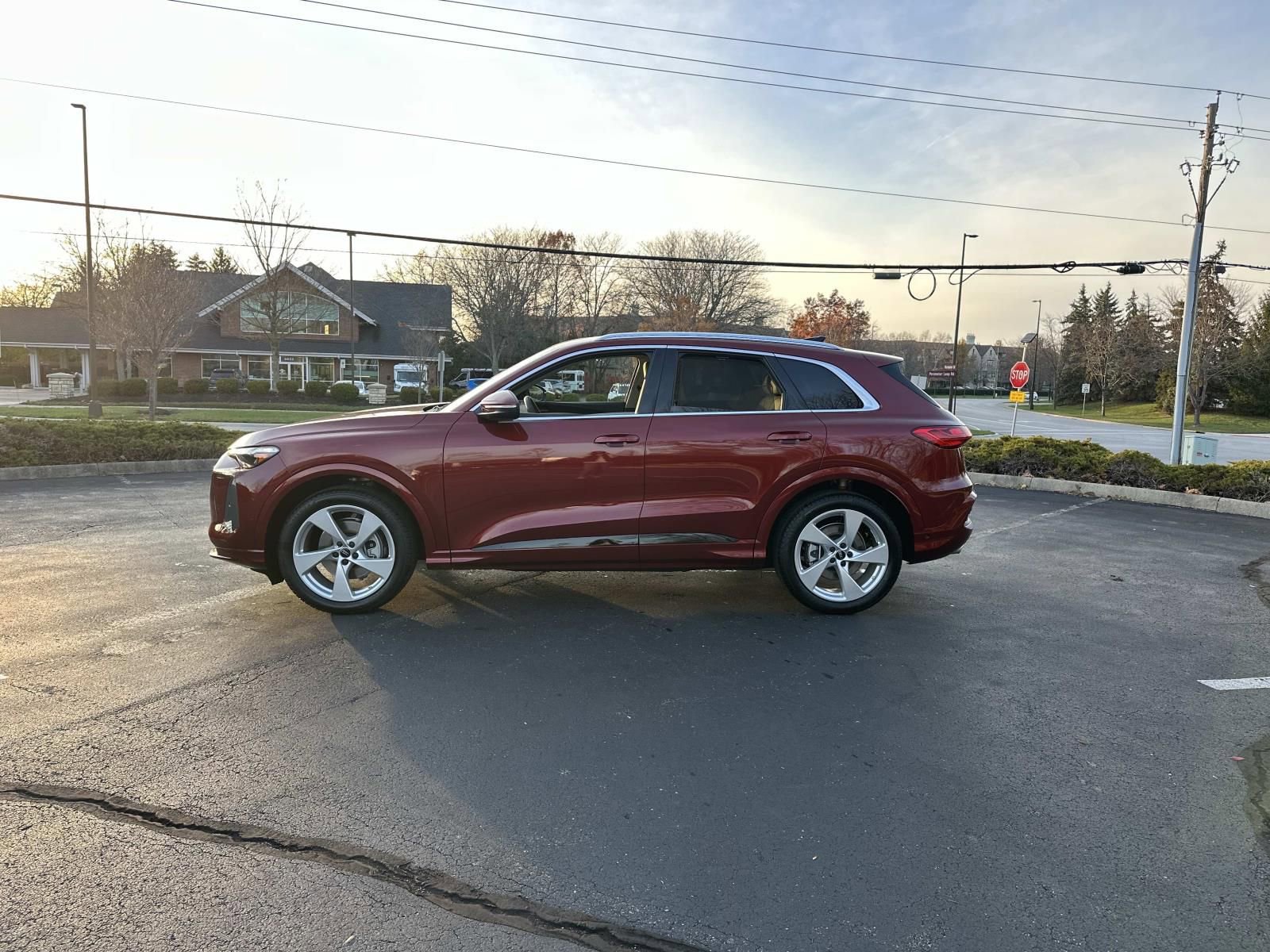New 2025 Audi Q5 Prestige image 4