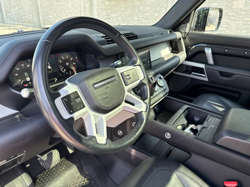 Used 2022 Land Rover Defender 110 X-Dynamic HSE AWD/4WD image 8