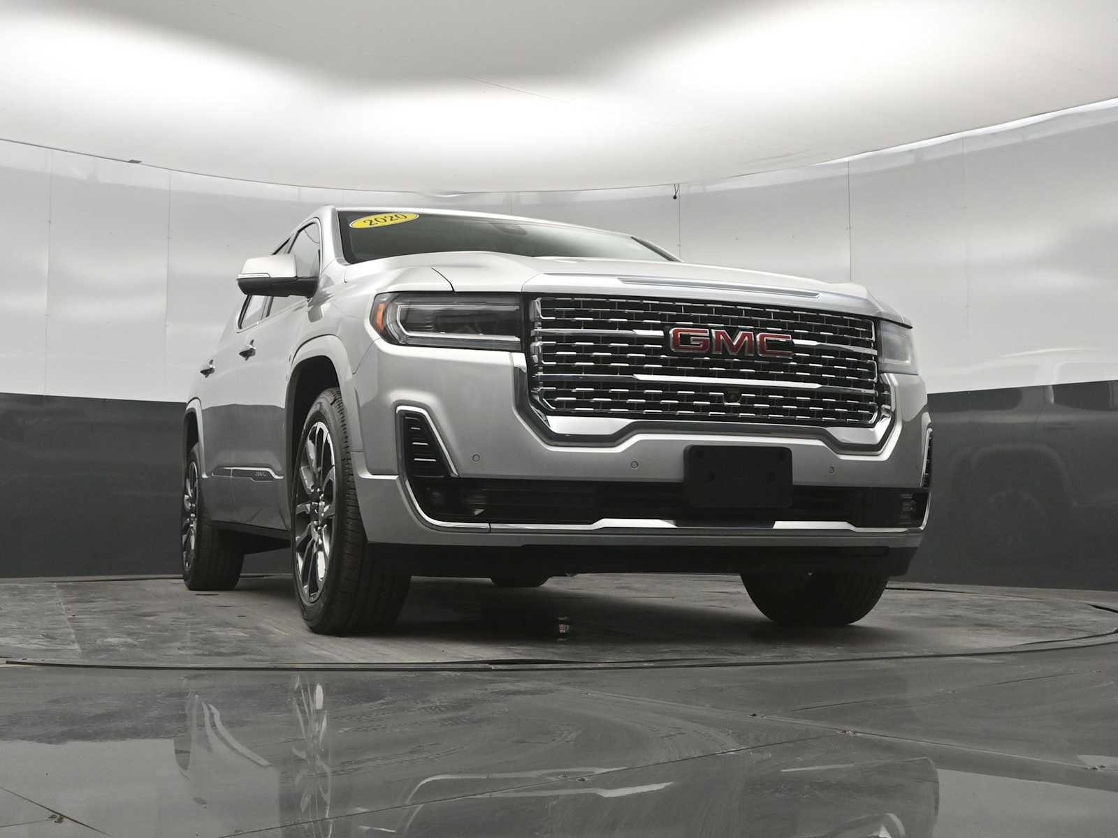 Used 2020 GMC Acadia Denali w/ LPO, Adventure Package AWD/4WD image 31