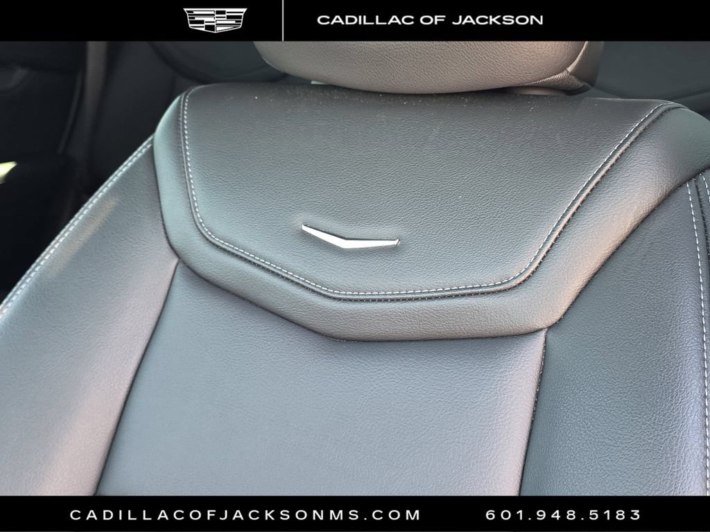 Certified 2025 Cadillac XT5 Luxury FWD image 23