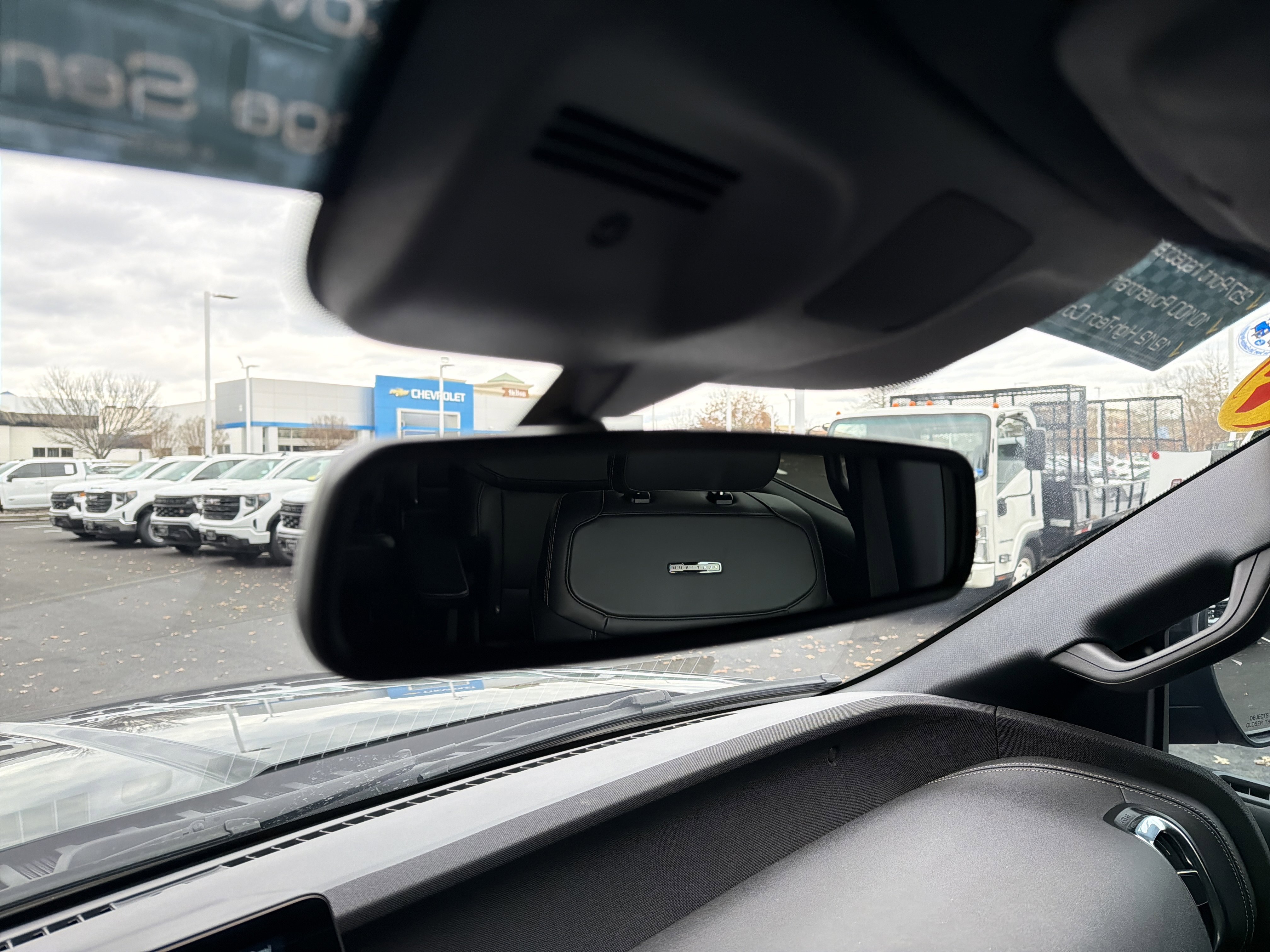 Used 2025 Ford Expedition Max Platinum w/ Stealth Appearance Package image 27