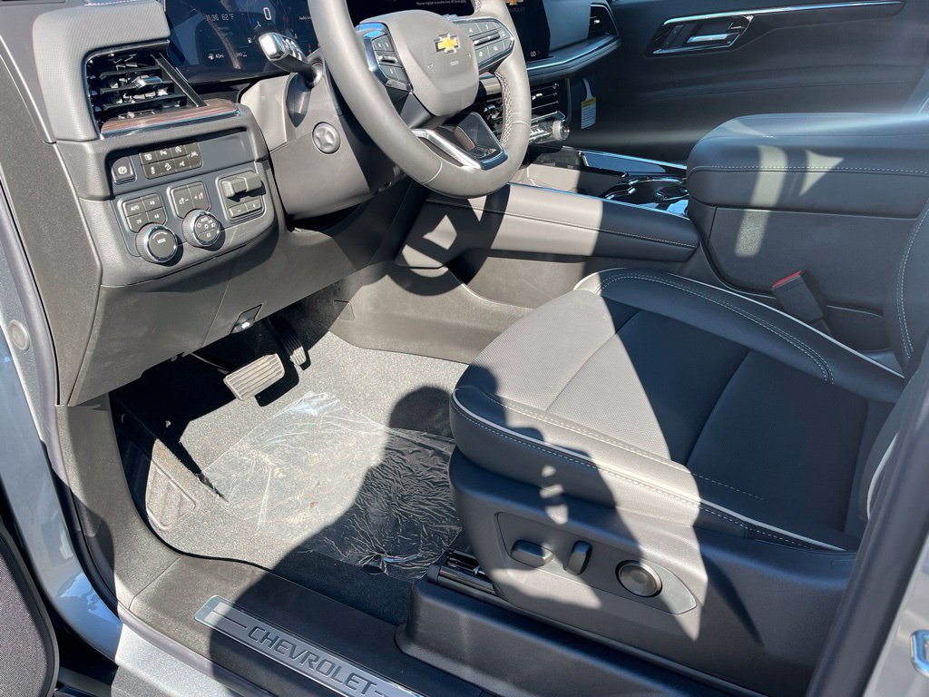 New 2026 Chevrolet Tahoe Premier AWD/4WD image 13