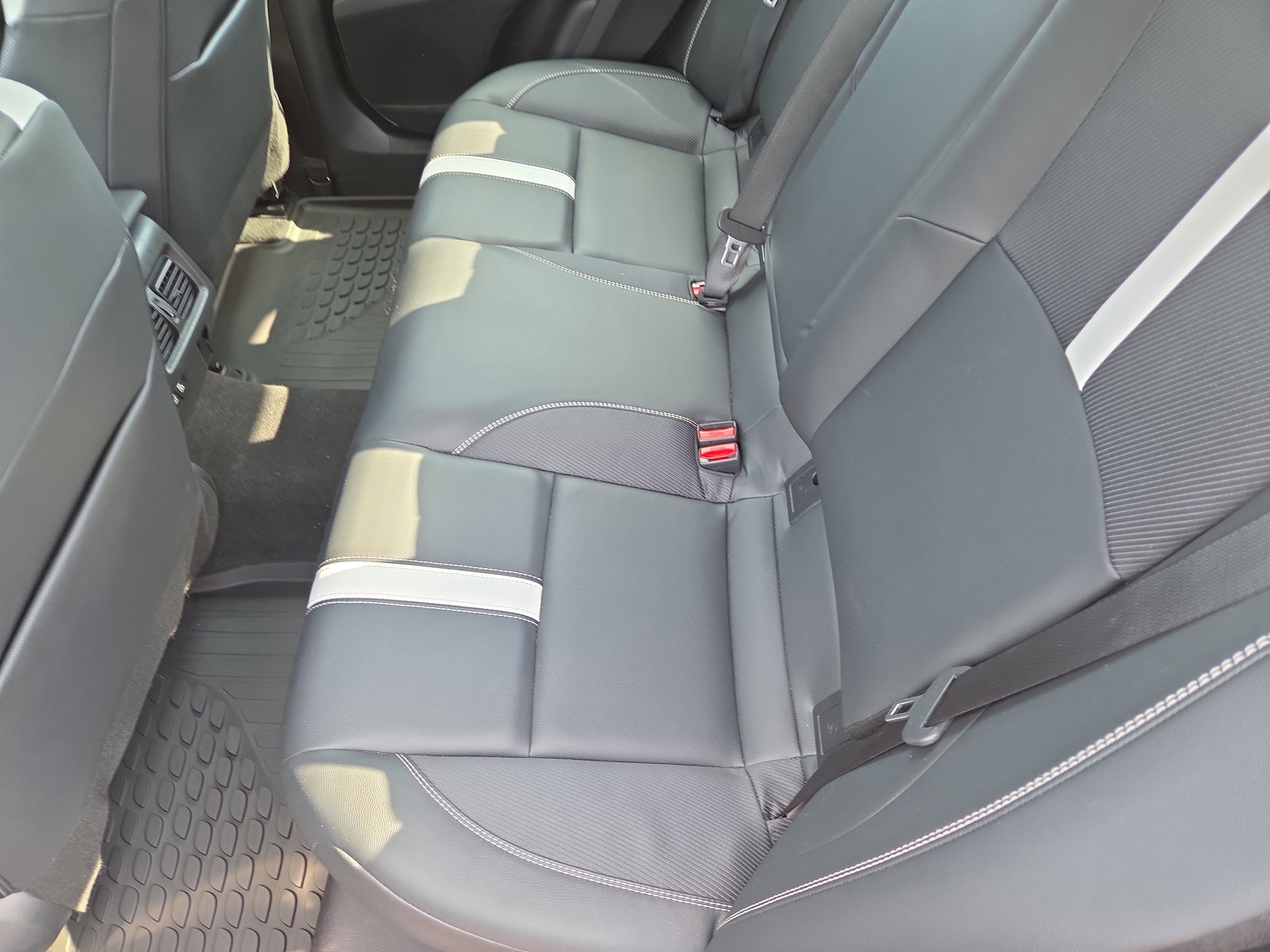 Certified 2025 Toyota Camry SE FWD image 19