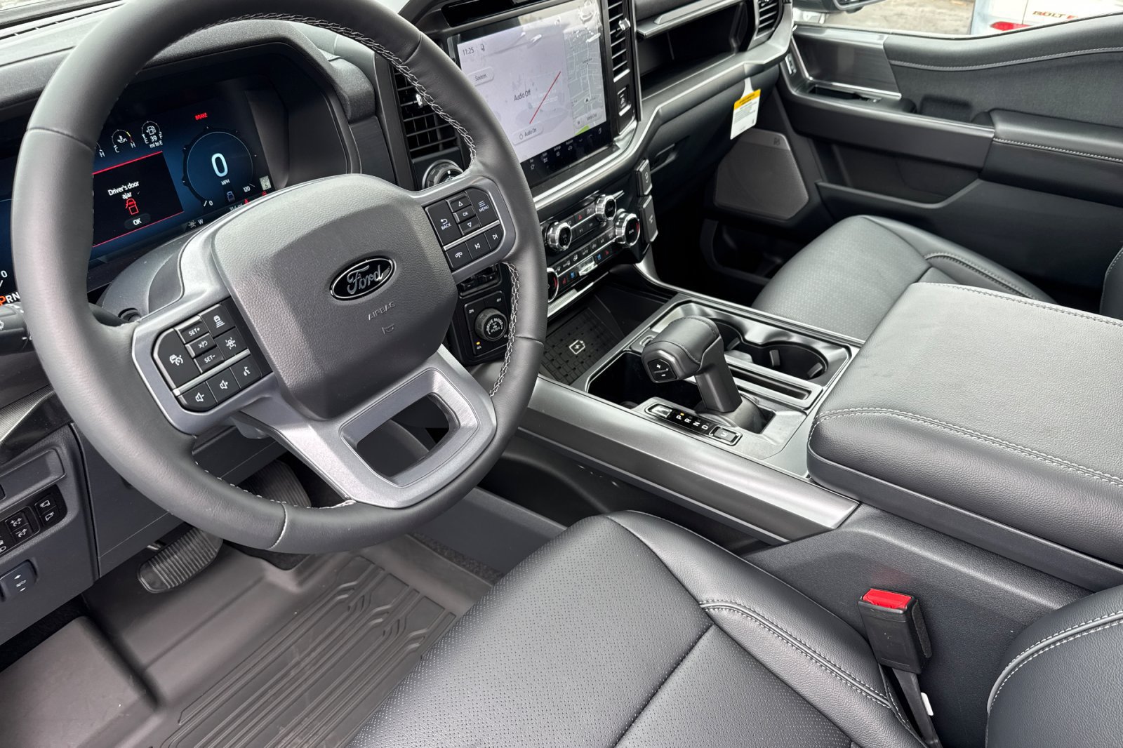 New 2026 Ford F150 Lariat w/ Equipment Group 501A Mid AWD/4WD image 10