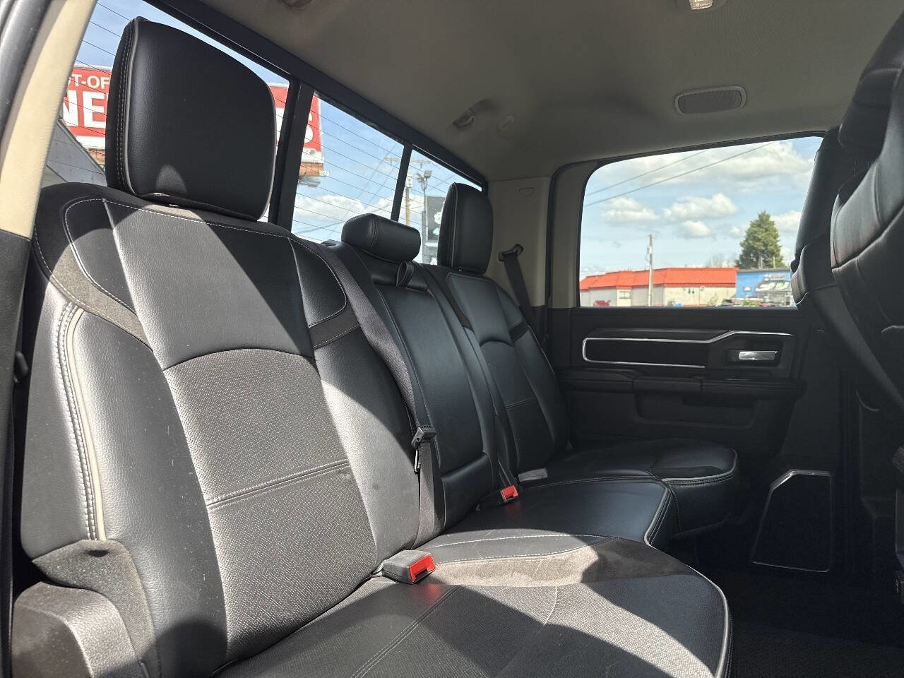 Used 2021 RAM 3500 Laramie AWD/4WD image 21