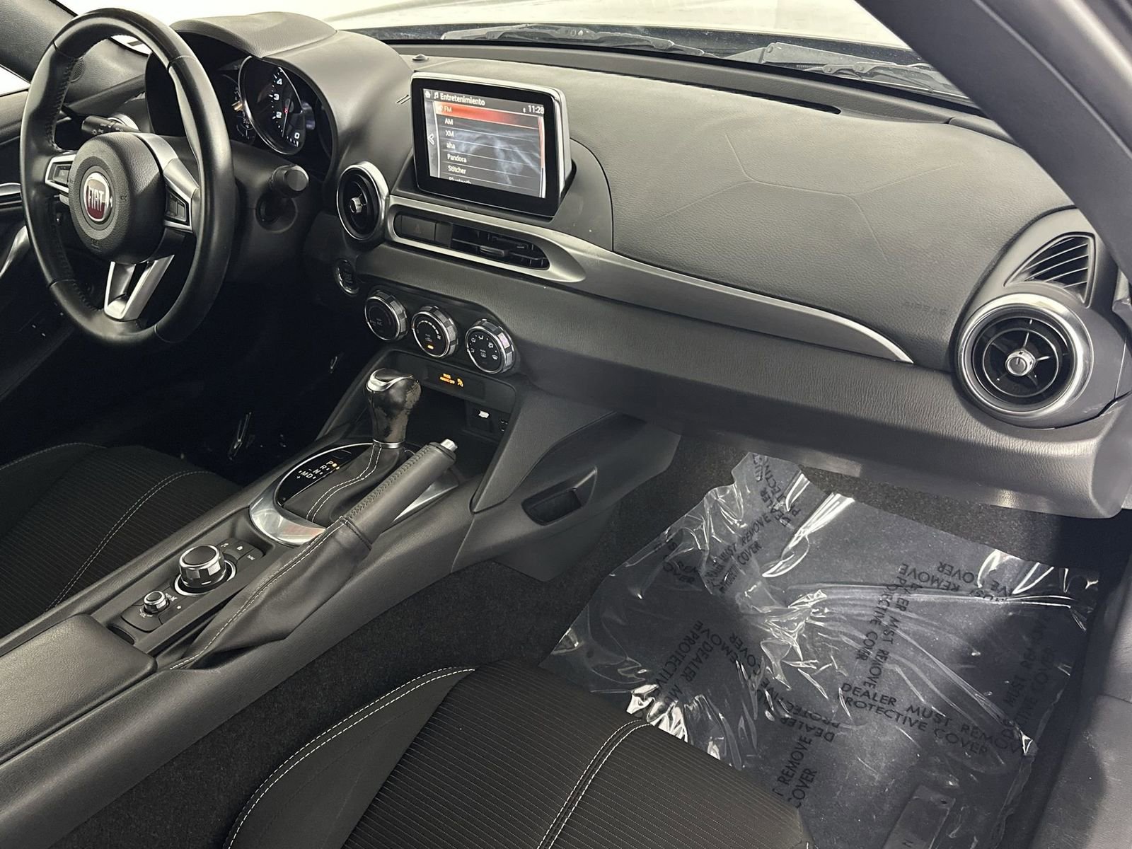 Used 2018 FIAT 124 Spider Classica w/ Technology & Siriusxm Group image 29