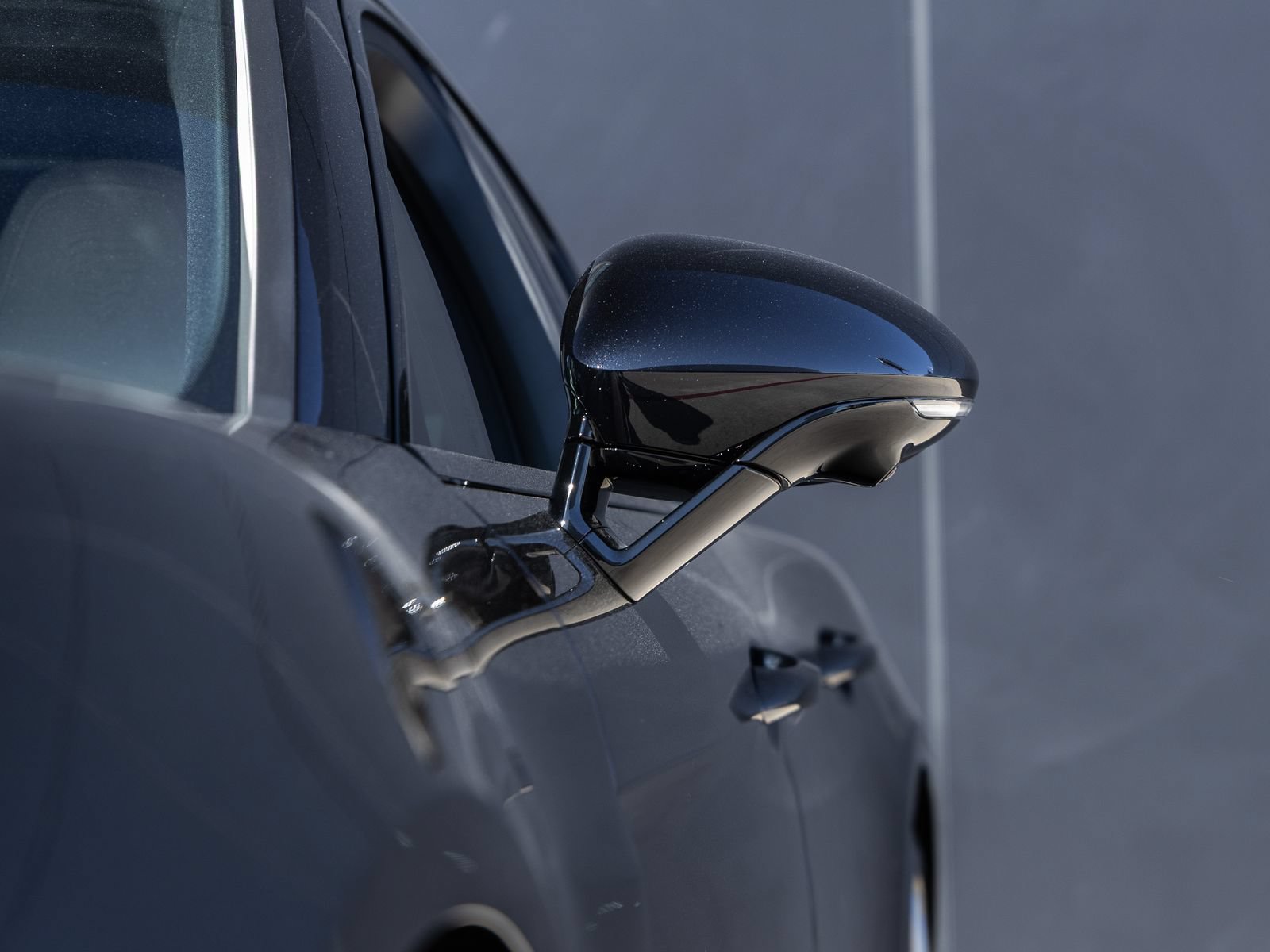 Certified 2026 Porsche Panamera 4 AWD/4WD image 17