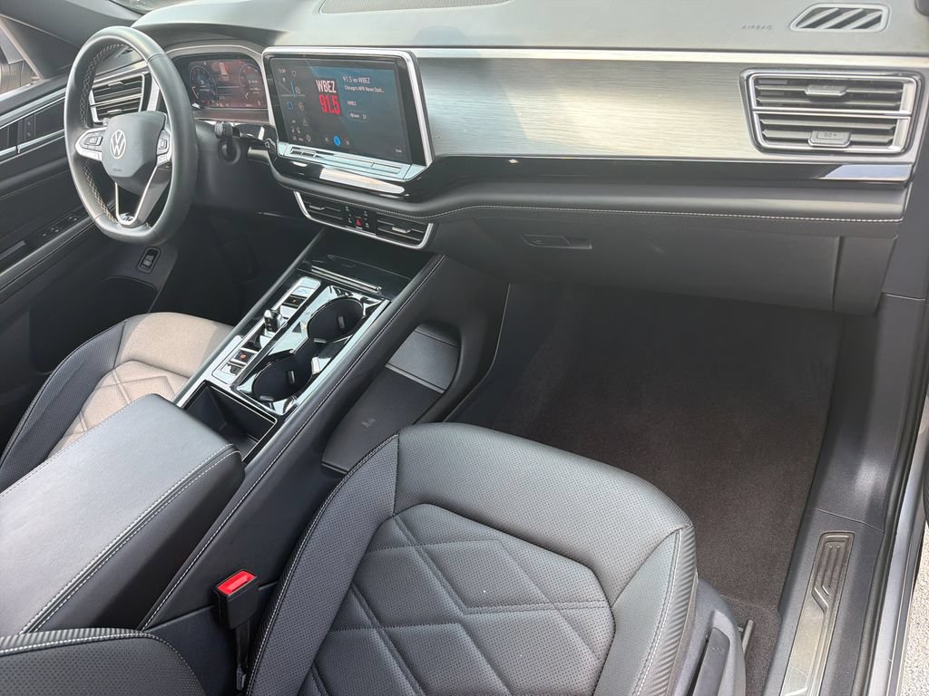 Certified 2024 Volkswagen Atlas Cross Sport SE AWD/4WD image 26