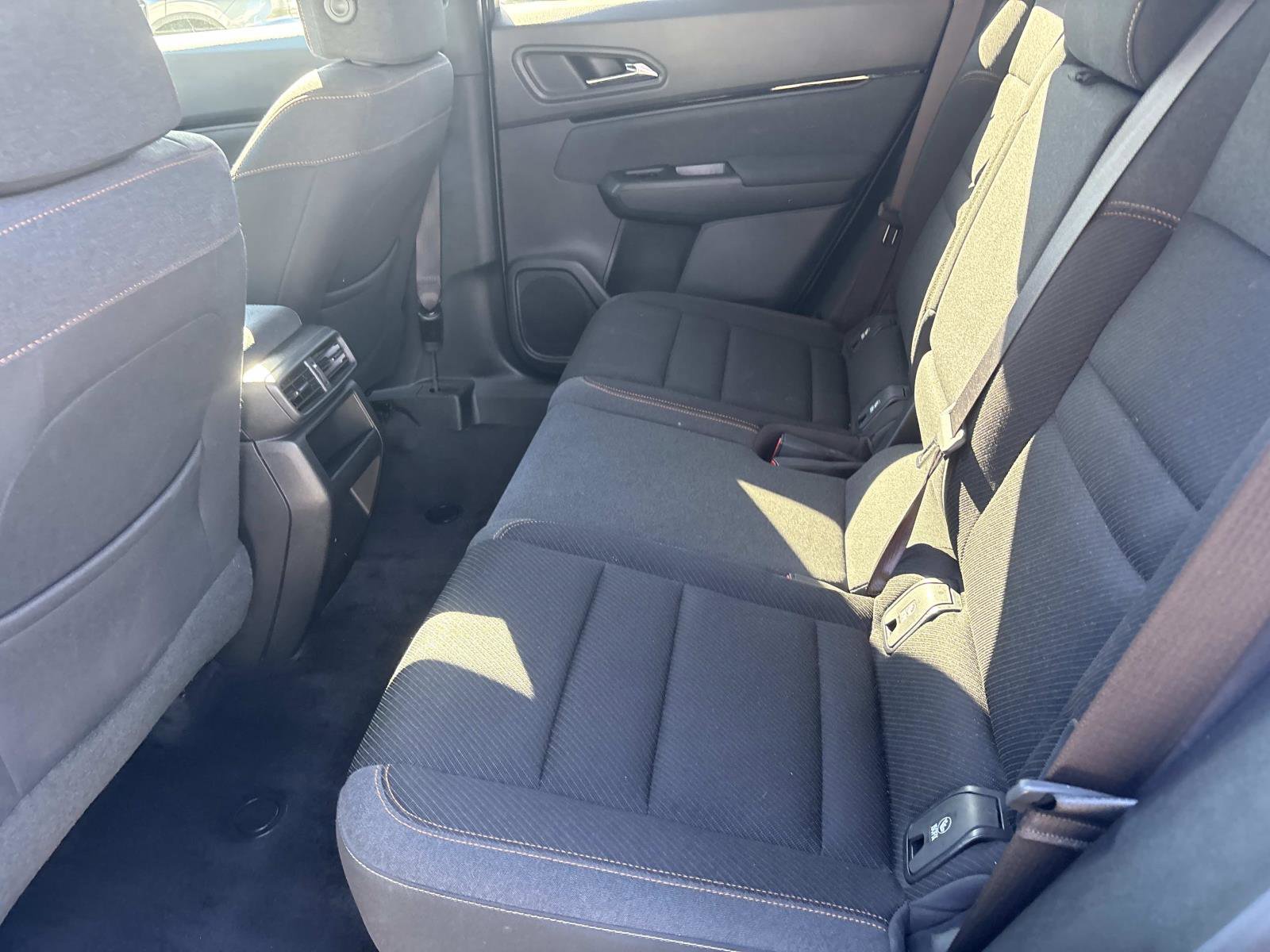 Used 2024 Honda Prologue EX image 11