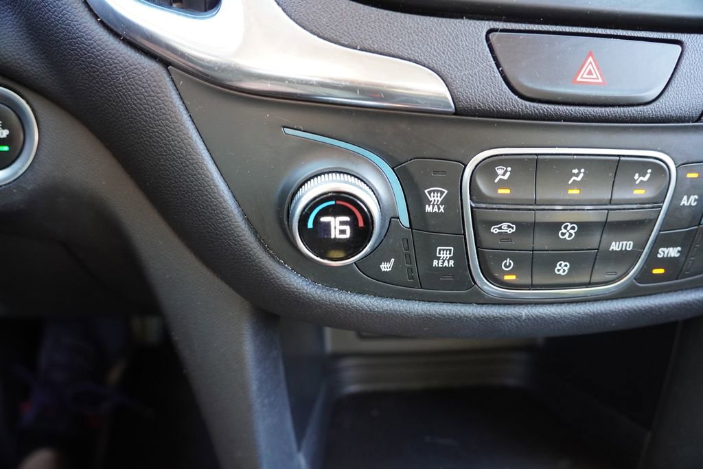 Used 2020 Chevrolet Equinox LT image 6