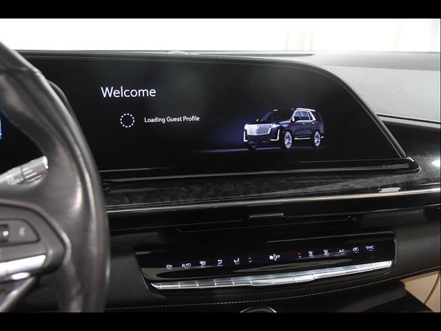 Used 2021 Cadillac Escalade Premium Luxury AWD/4WD image 10
