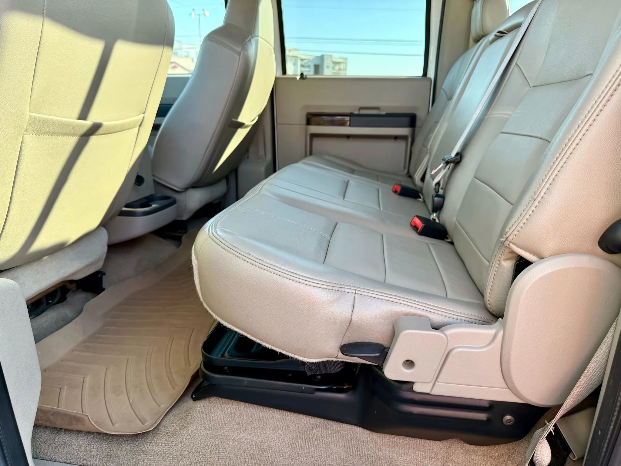 Used 2008 Ford F450 Lariat image 14