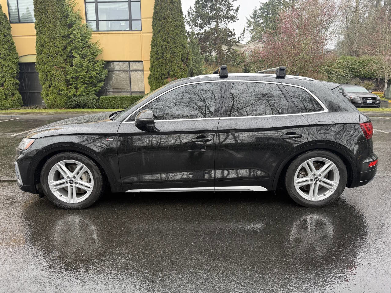 Used 2021 Audi Q5 e Premium Plus w/ Premium Plus Package image 10