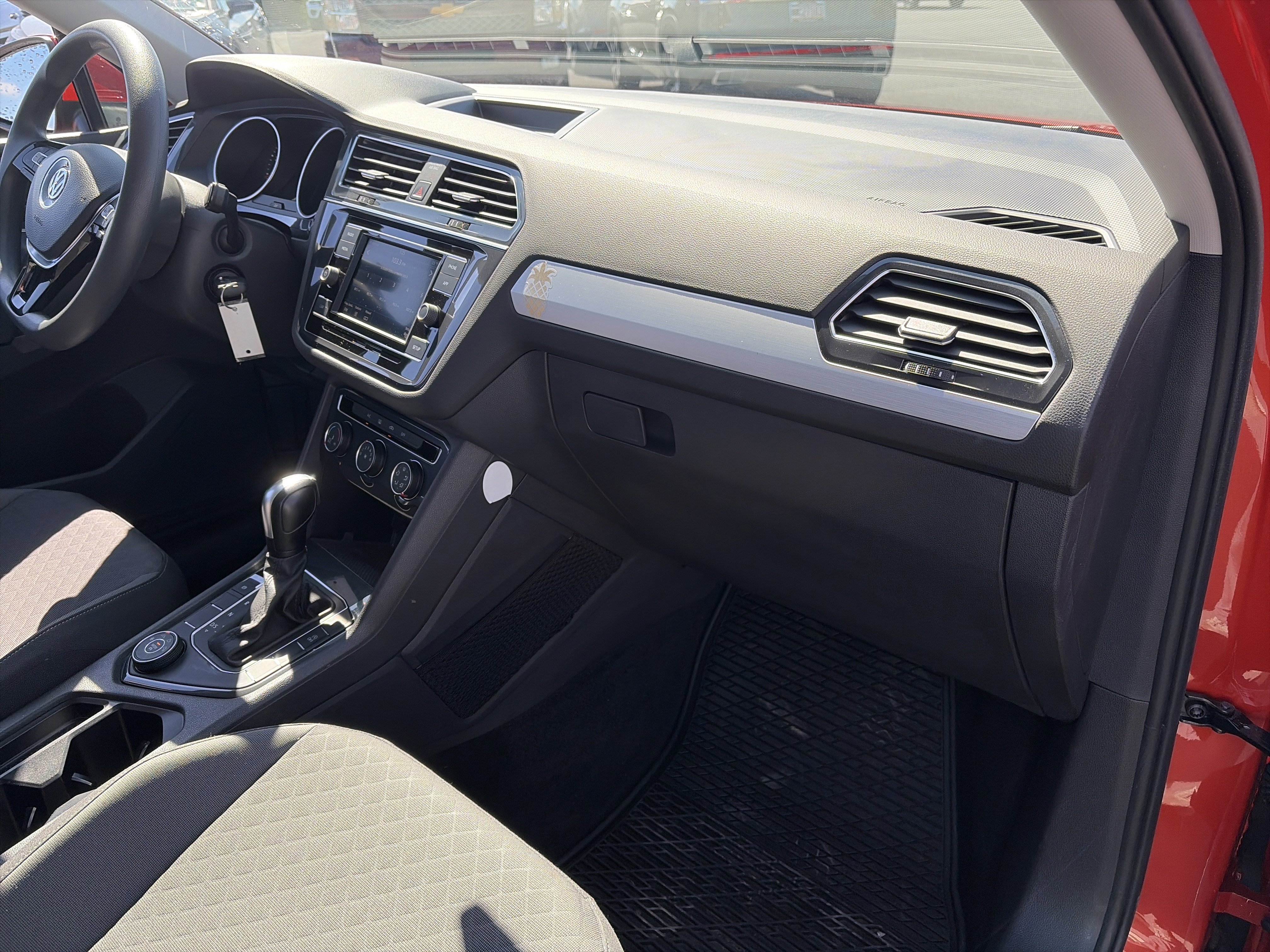 Used 2019 Volkswagen Tiguan S w/ 3rd Row Seat Package image 33