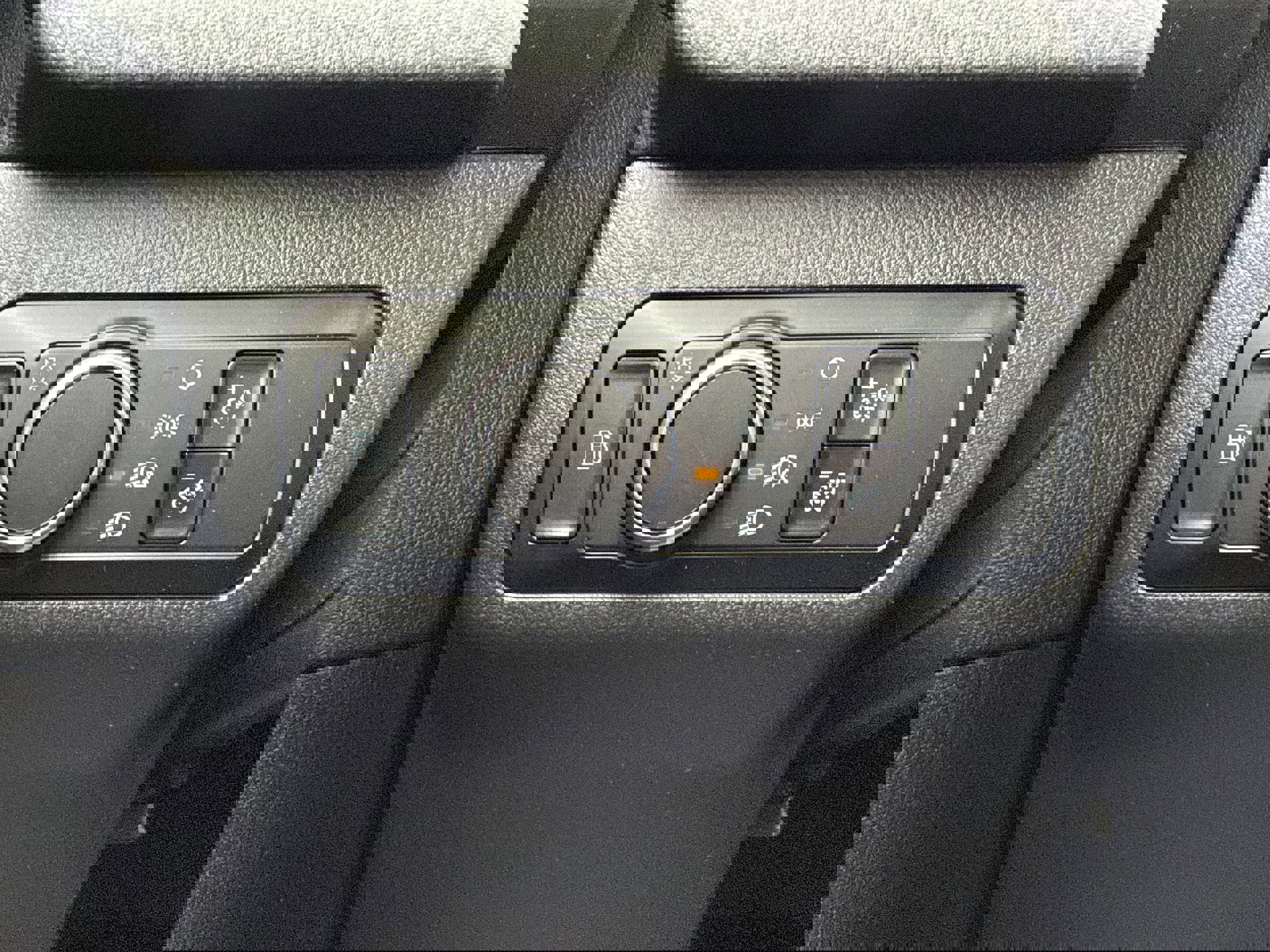 Used 2025 Ford Escape ST-Line w/ Equipment Group 301A image 20