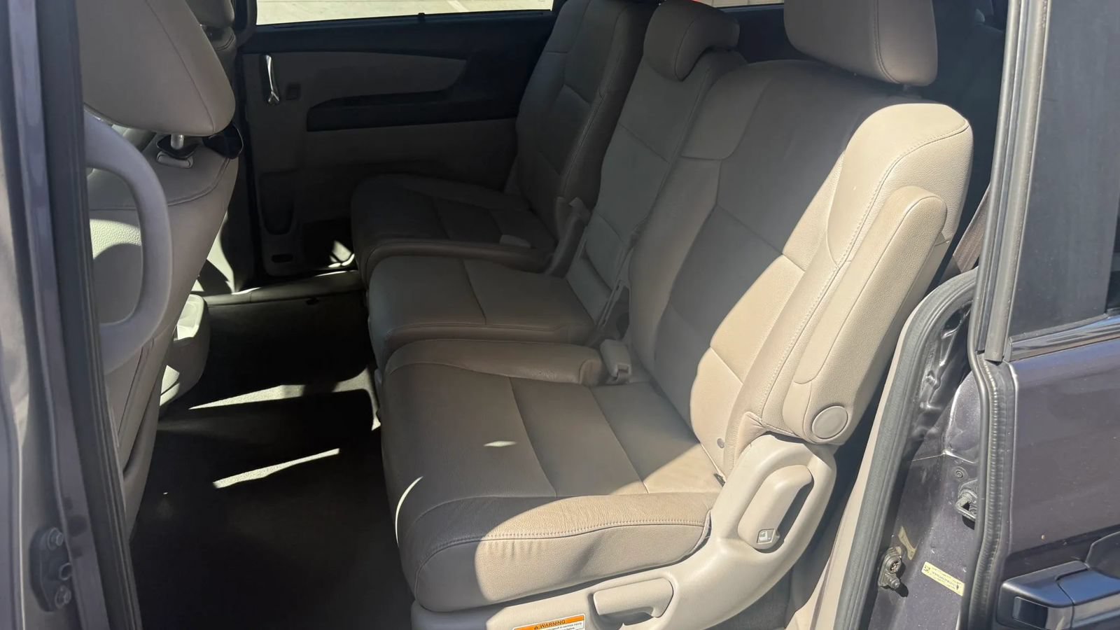 Used 2015 Honda Odyssey EX-L image 10