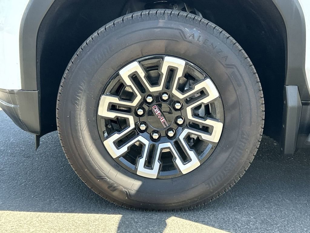 New 2026 GMC Sierra EV Elevation w/ Premium Package AWD/4WD image 32
