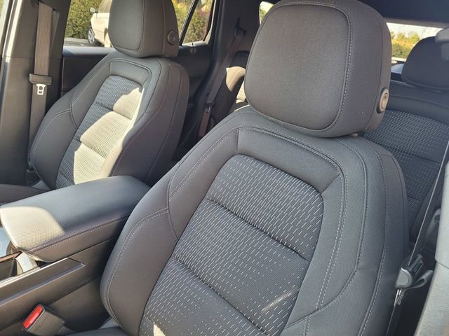 Used 2025 Chevrolet Equinox LT image 11