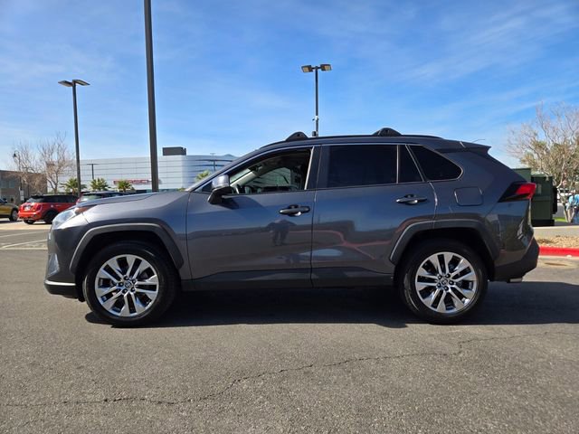 Used 2019 Toyota RAV4 XLE Premium w/ Carpet Mat Package image 3
