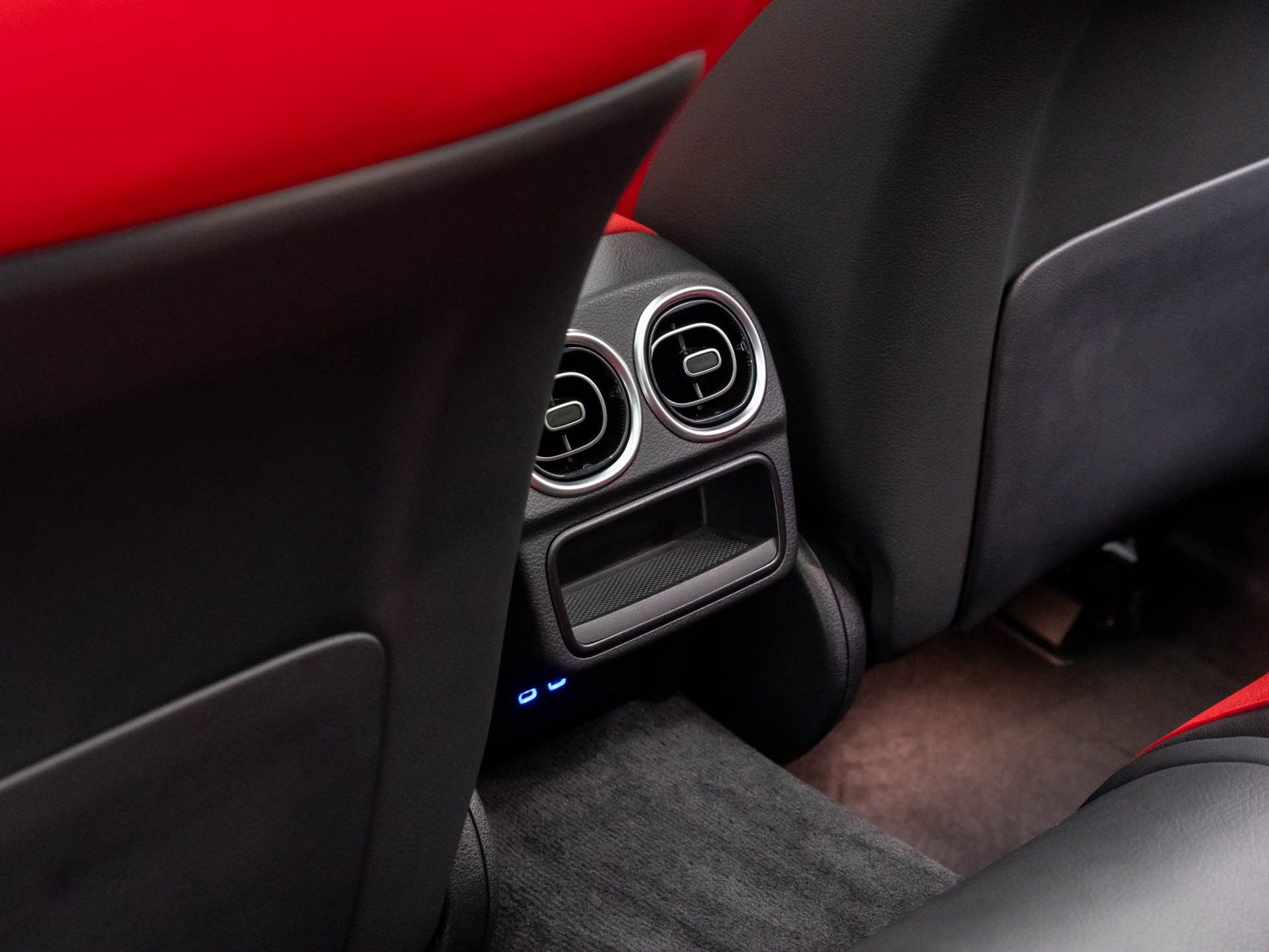 Used 2024 Mercedes-Benz C 300 Sedan image 18