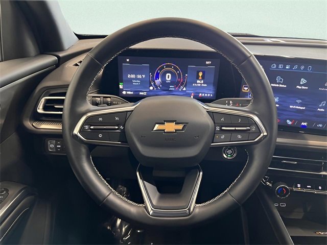 Used 2025 Chevrolet Traverse LT image 22