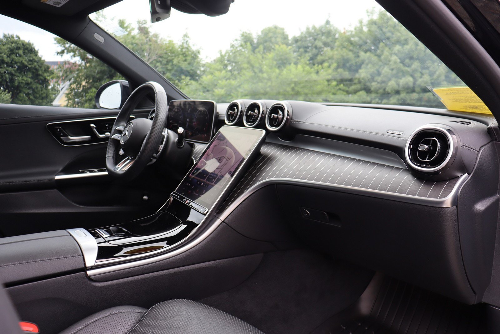 Used 2023 Mercedes-Benz C 43 AMG 4MATIC Sedan image 18