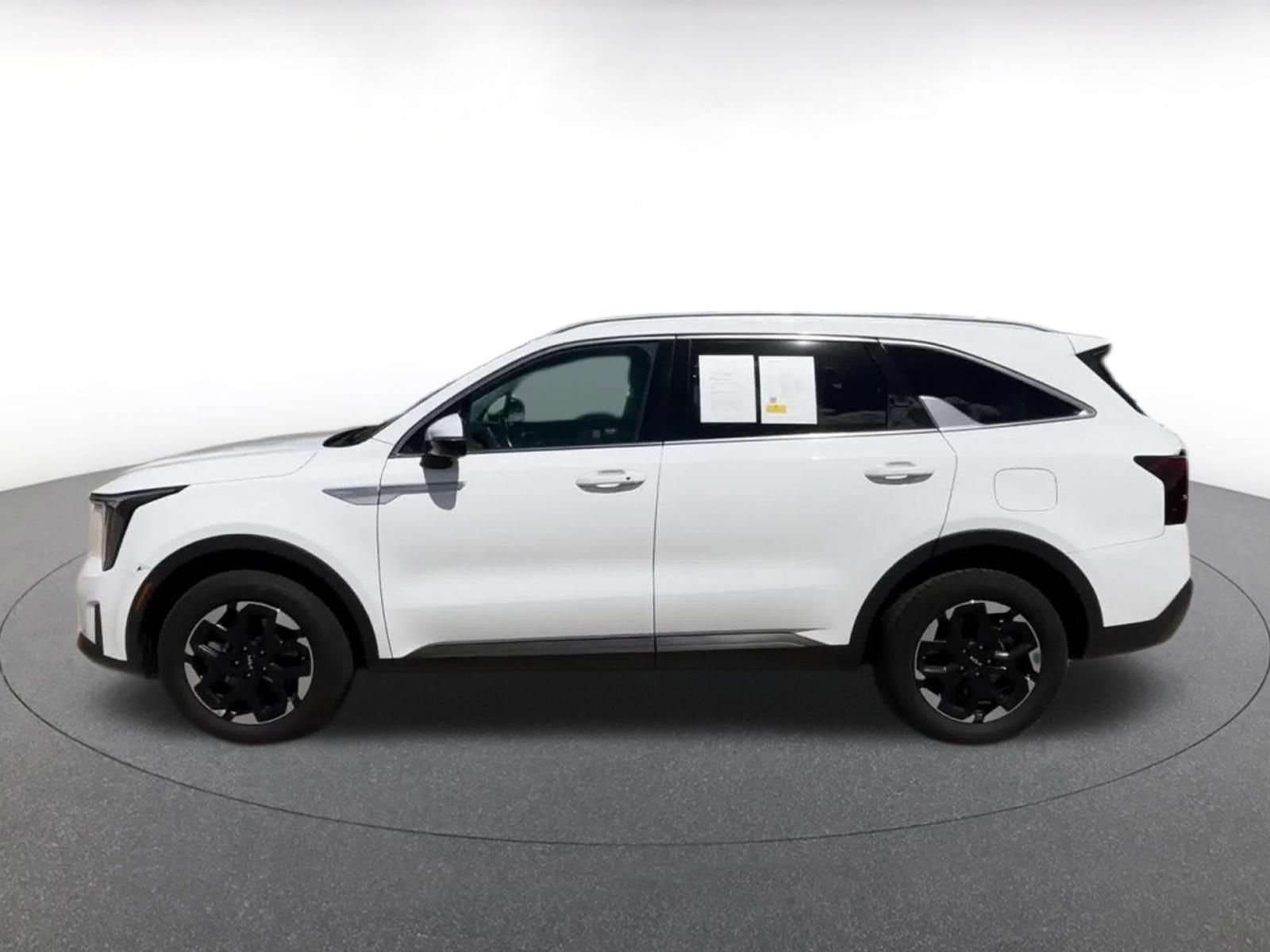 Used 2024 Kia Sorento S AWD/4WD image 10