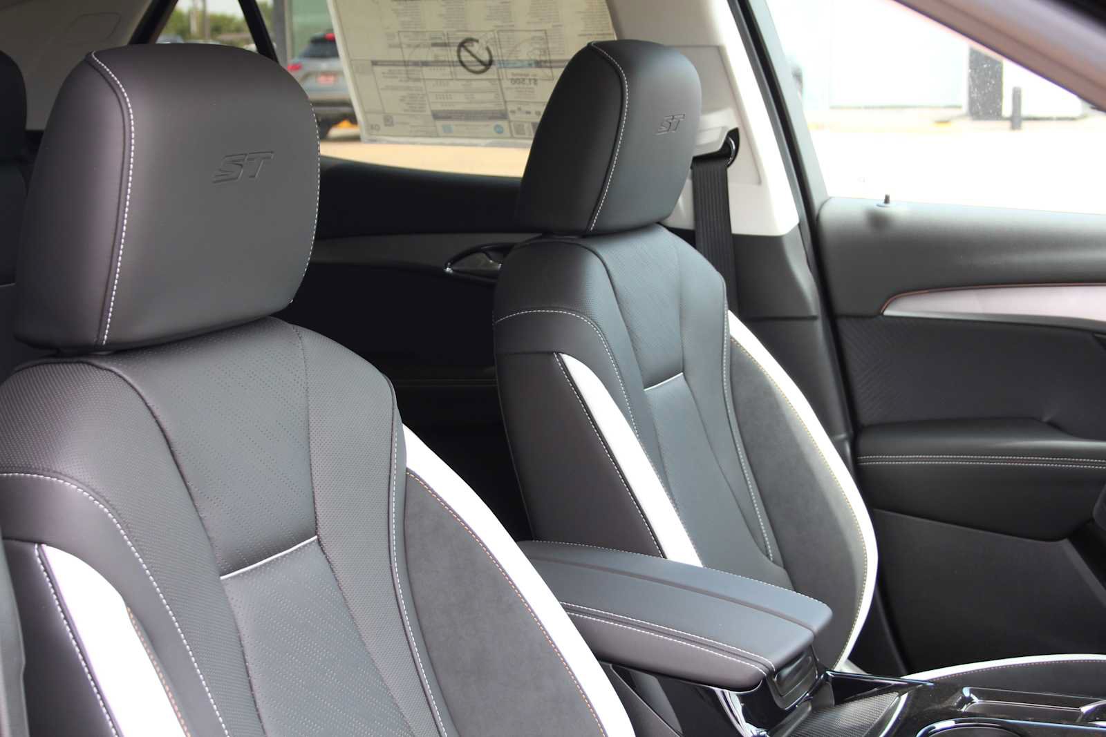 New 2026 Buick Envision Sport Touring AWD/4WD image 20