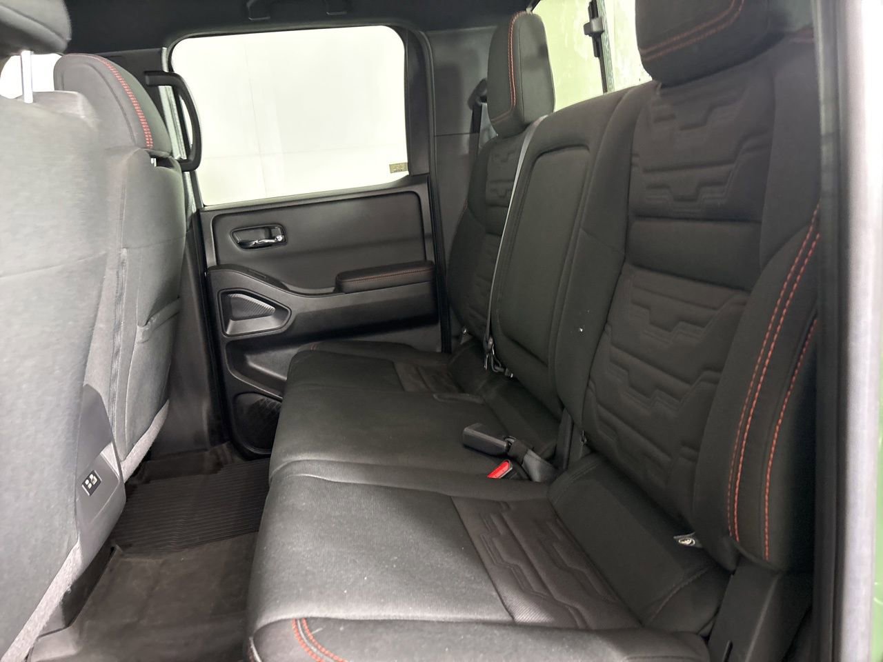 Used 2024 Nissan Frontier PRO-4X w/ Technology Package AWD/4WD image 21