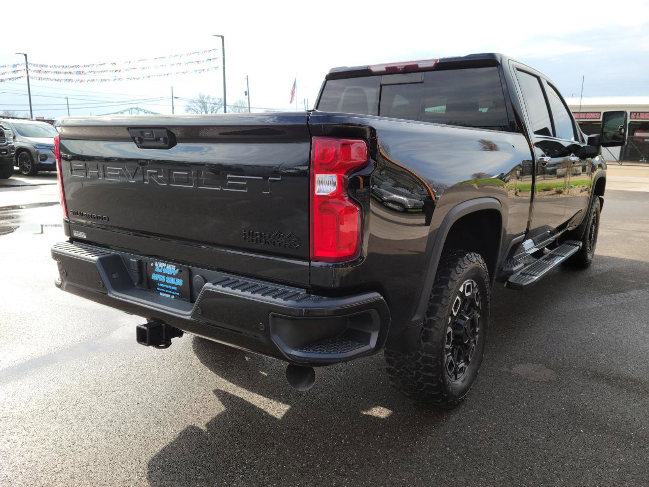 Used 2022 Chevrolet Silverado 2500 High Country AWD/4WD image 4