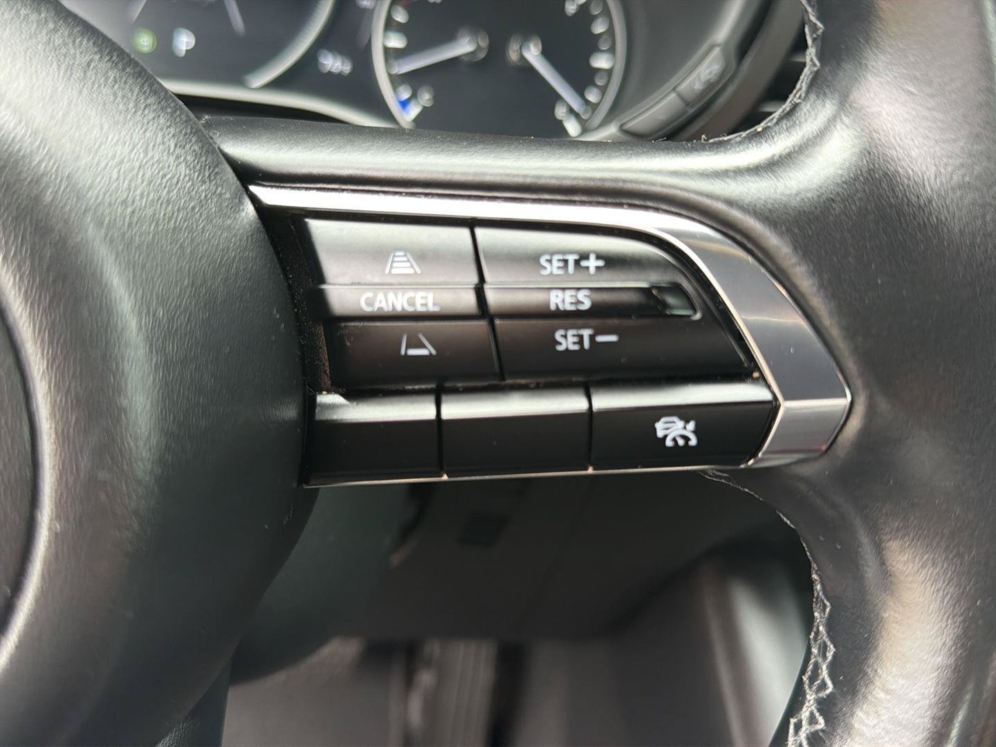 Used 2025 MAZDA MAZDA3 s Sport FWD image 20