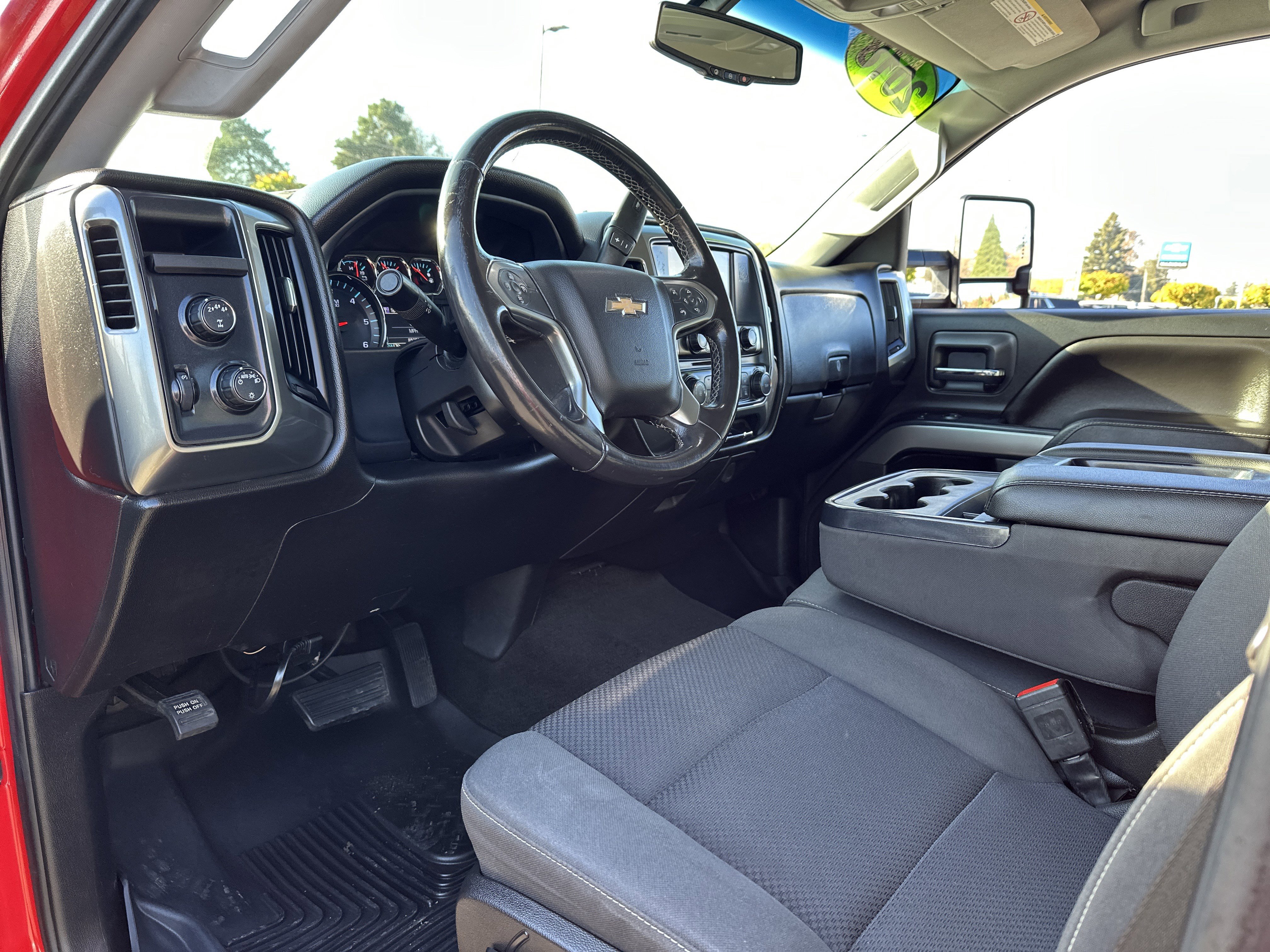 Used 2018 Chevrolet Silverado 2500 LT image 9