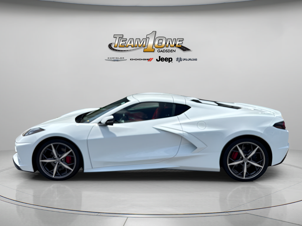 Used 2022 Chevrolet Corvette Stingray Preferred Cpe w/ Engine Appearance Package RWD image 4
