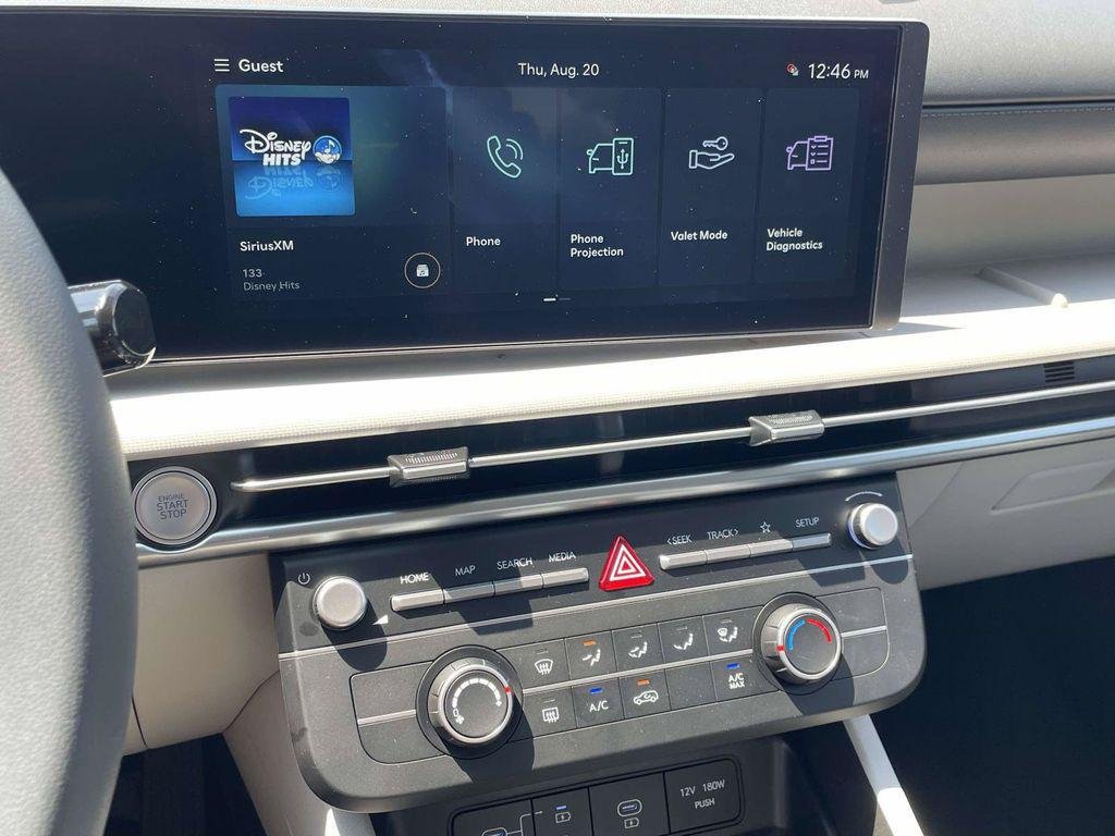 New 2026 Hyundai Tucson SE w/ Tow & Go Package FWD image 43
