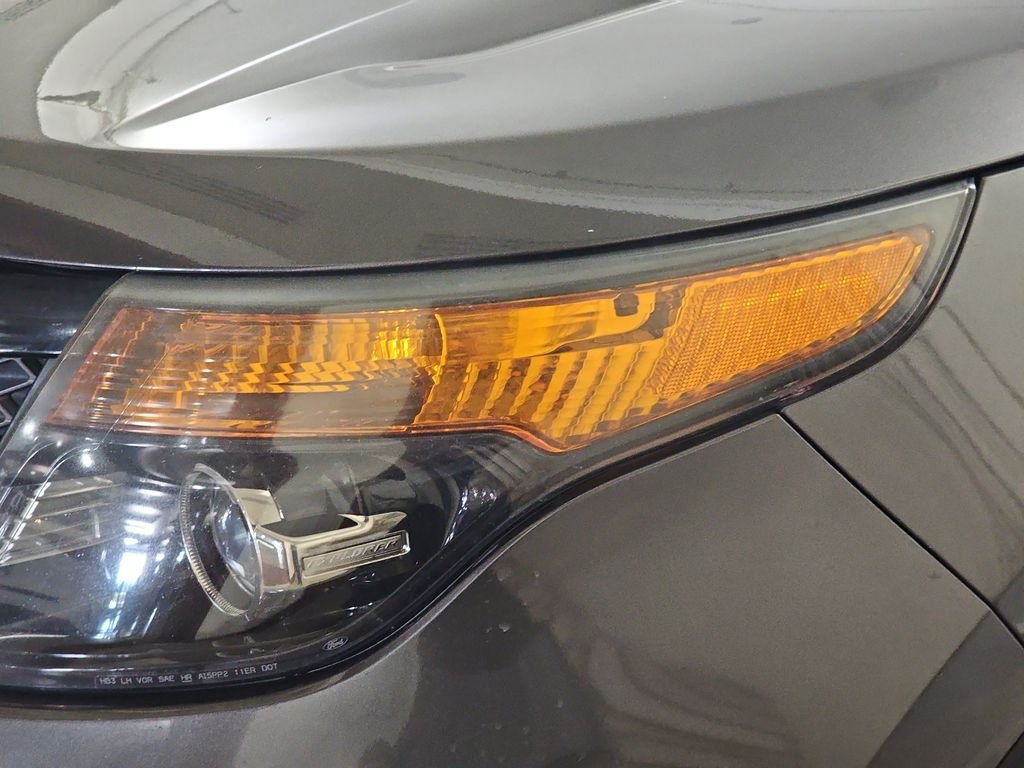 Used 2015 Ford Explorer Sport w/ Equipment Group 401A AWD/4WD image 33