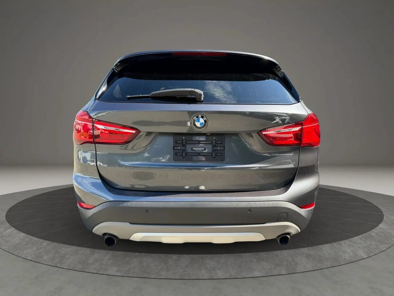 Used 2017 BMW X1 xDrive28i AWD/4WD image 6