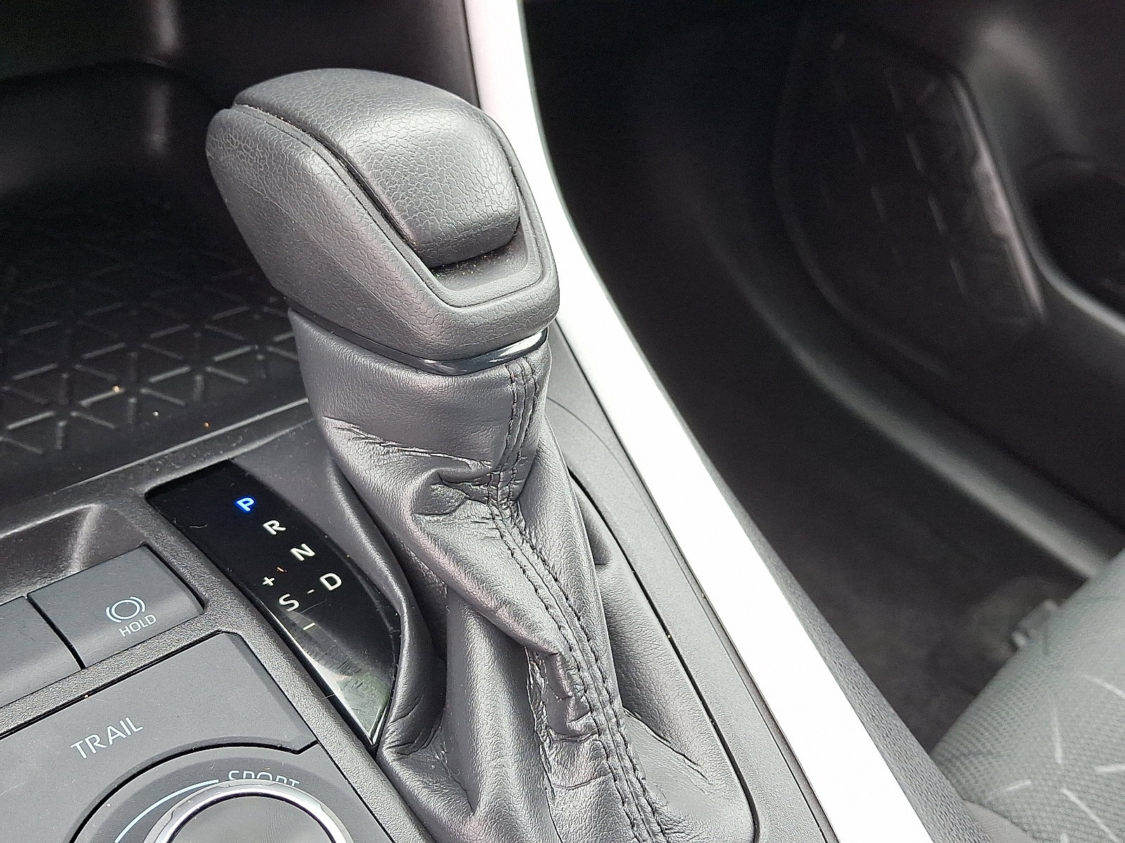 Certified 2024 Toyota RAV4 XLE image 15