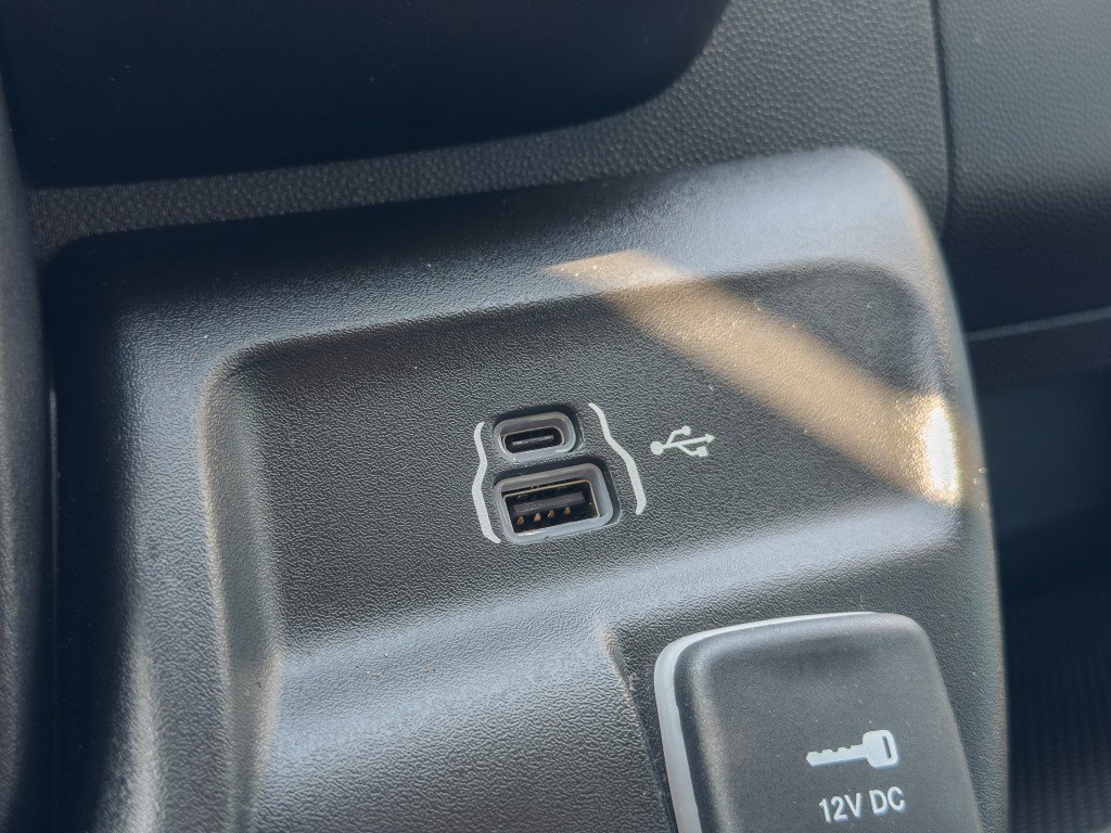 Used 2023 RAM ProMaster 3500 w/ Interior LED Lighting Group FWD image 33