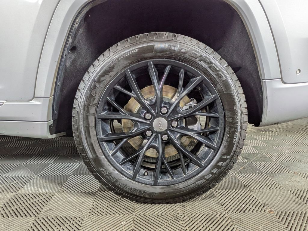 Used 2022 Jeep Grand Cherokee Summit w/ Adv Protech Group IV image 13
