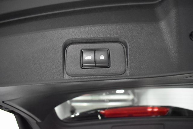 Certified 2025 Nissan Rogue SL w/ Tech Package image 37