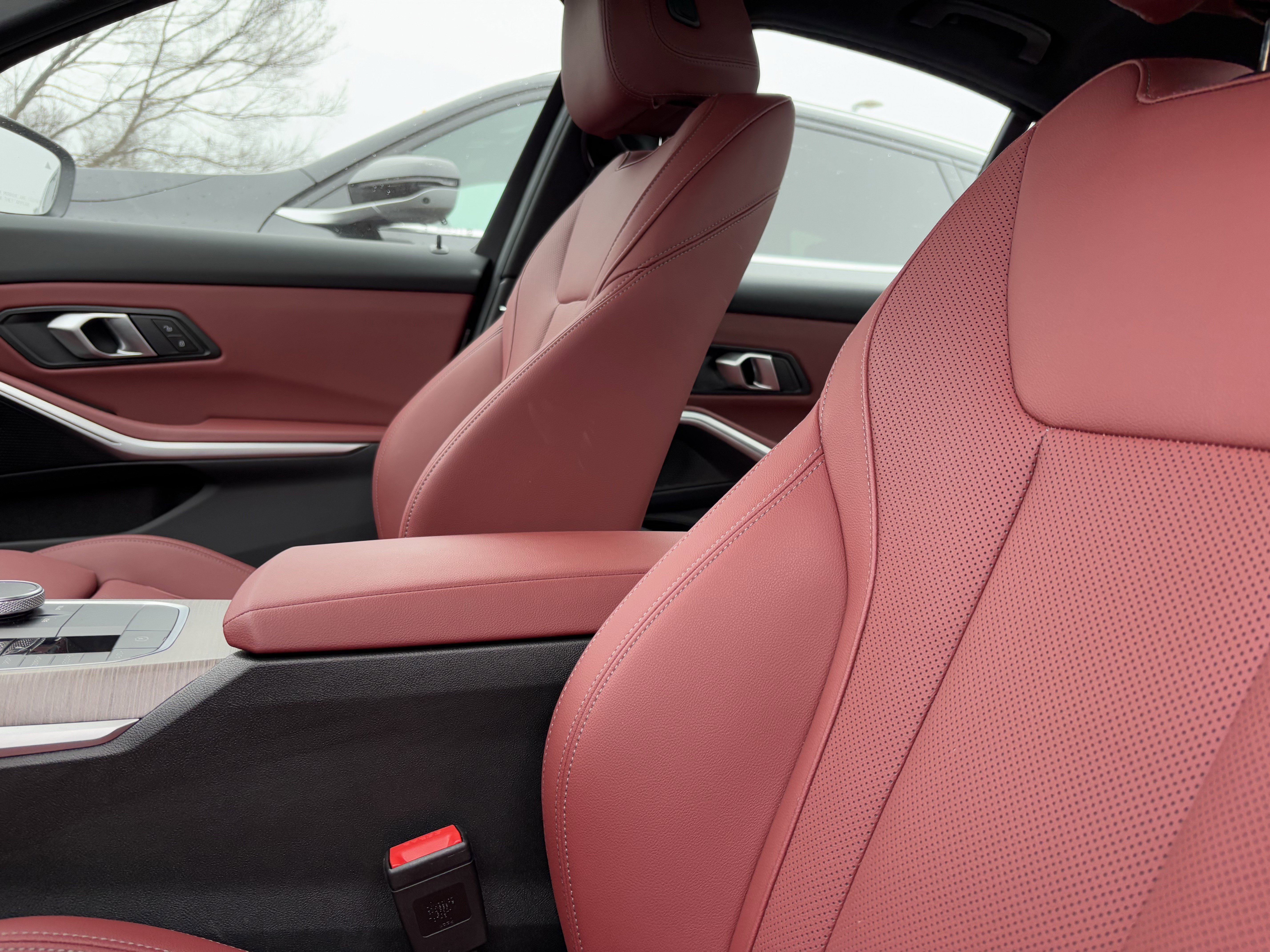 Certified 2025 BMW 330i xDrive Sedan w/ Premium Package image 16