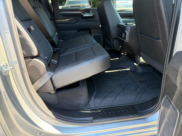 Used 2025 GMC Sierra 2500 SLT w/ SLT Convenience Package AWD/4WD image 15