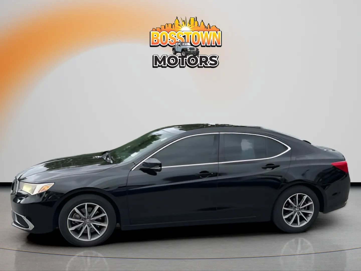 Used 2018 Acura TLX image 2